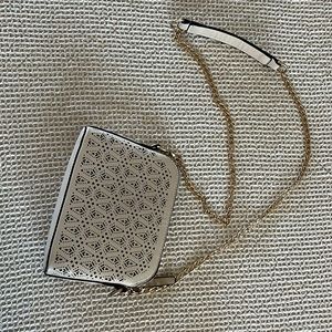 White/light tan Crossbody purse